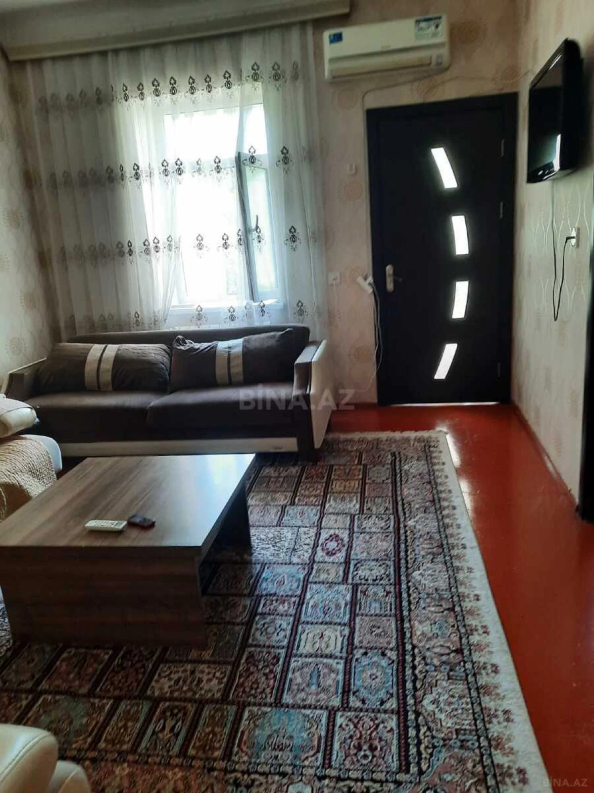 Kirayə verilir 2 otaqlı mənzil 60 m²