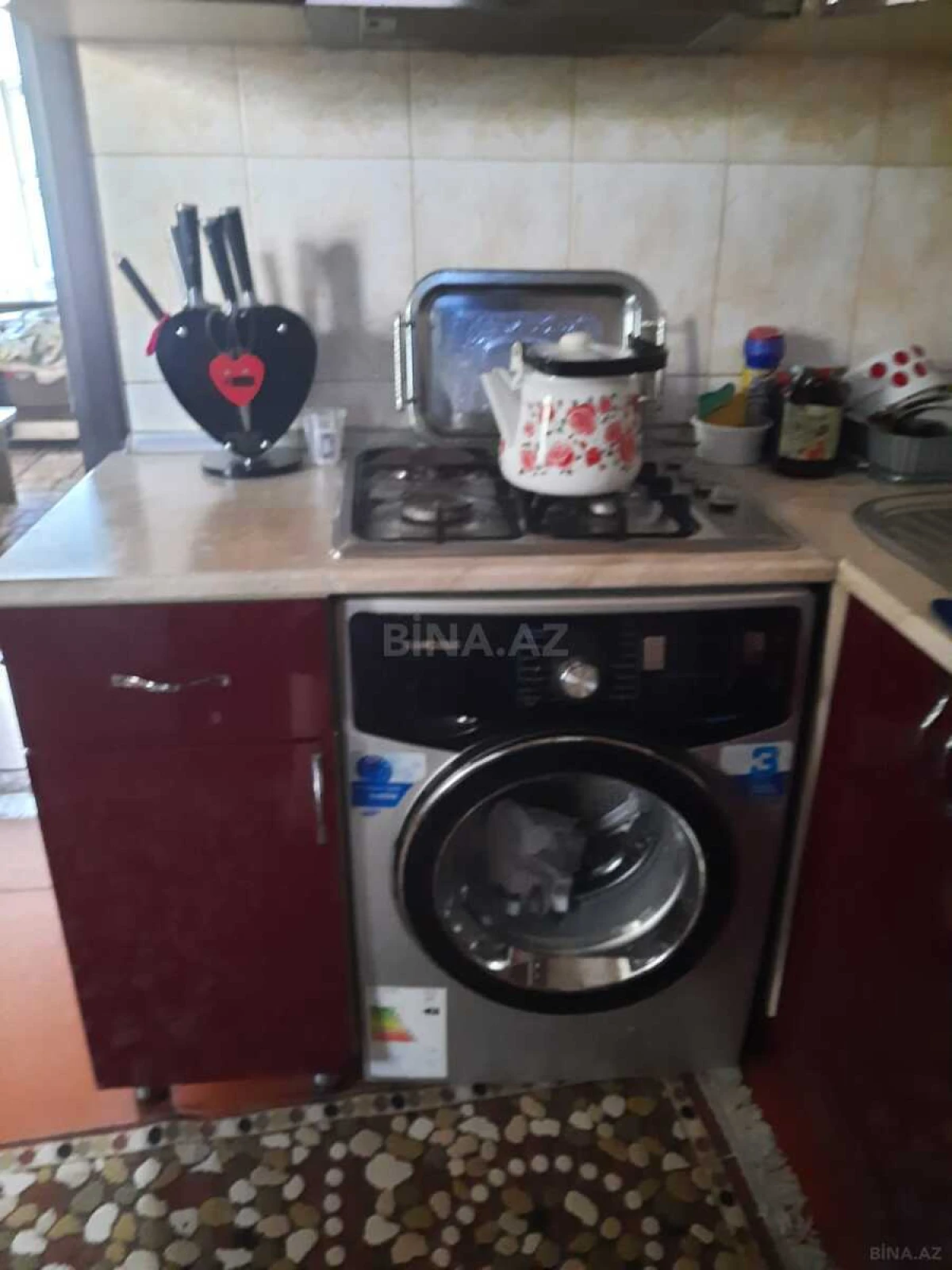 Kirayə verilir 2 otaqlı mənzil 60 m²