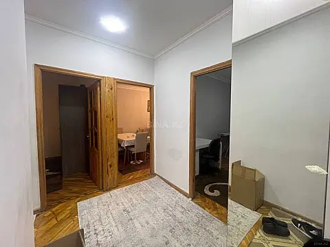 Satılır 3 otaqlı mənzil 90 m²