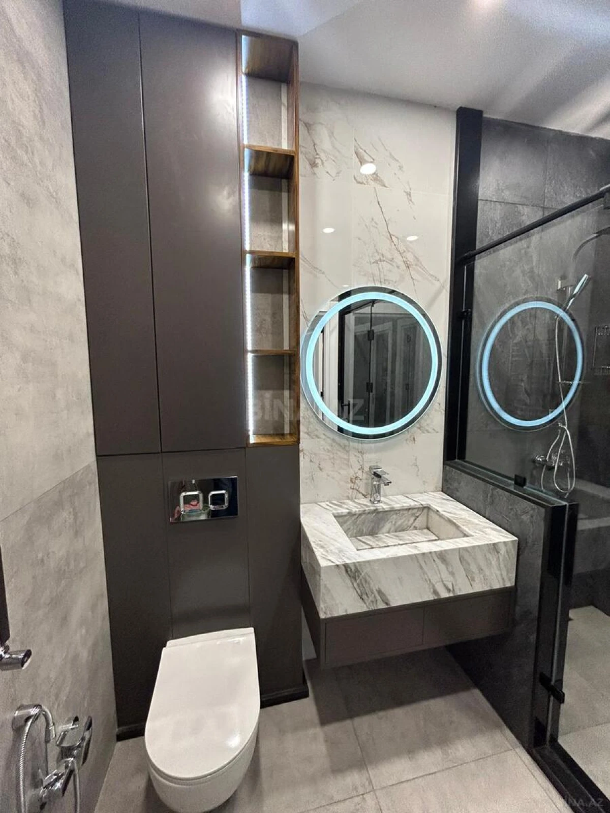 Kirayə verilir 3 otaqlı mənzil 145 m²