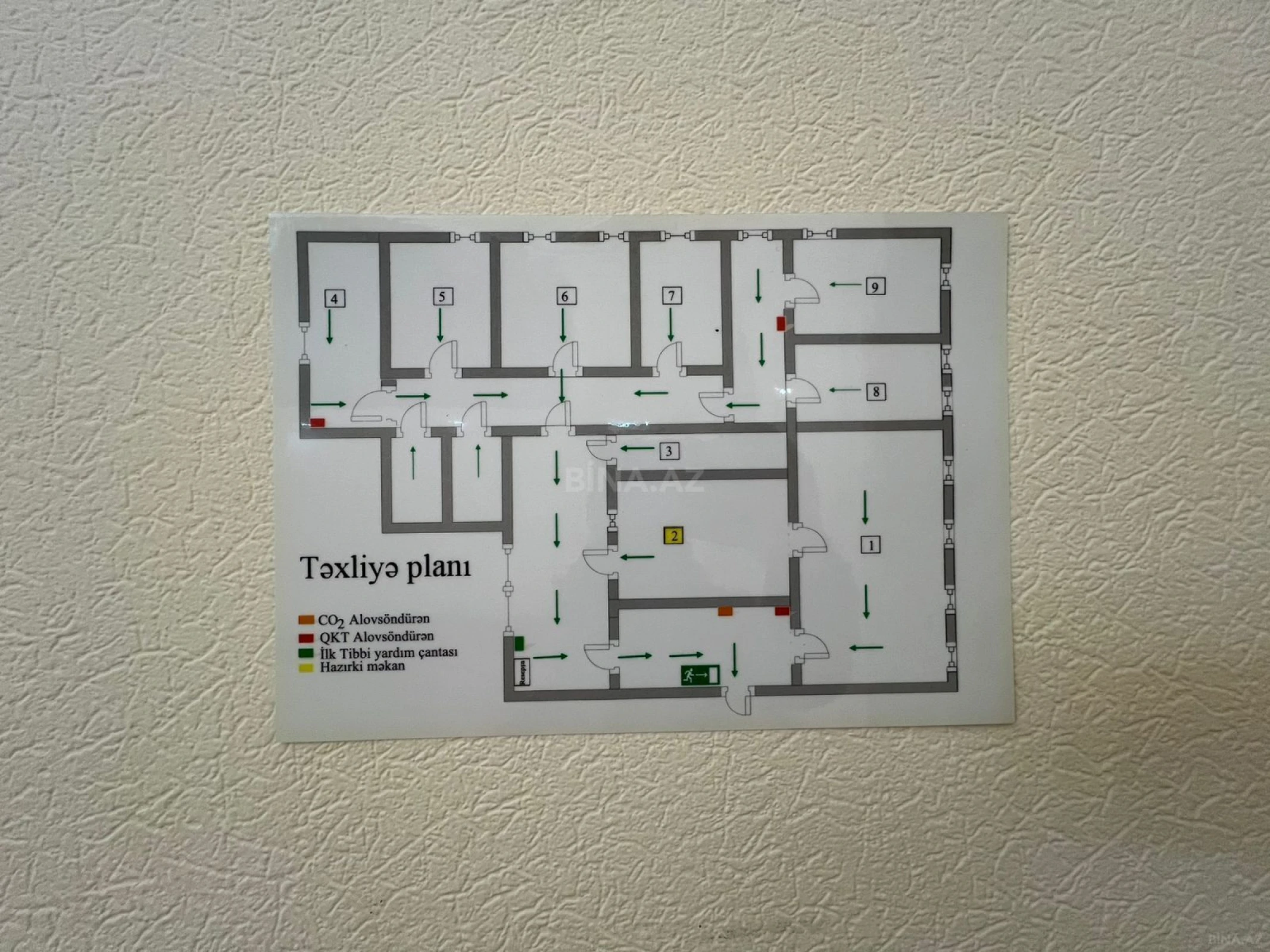 Kirayə verilir 8 otaqlı ofis 370 m²