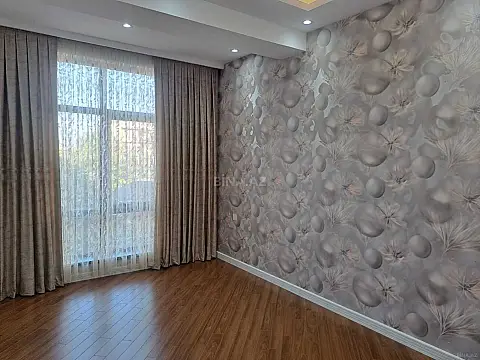 Satılır 2 otaqlı mənzil 90 m²