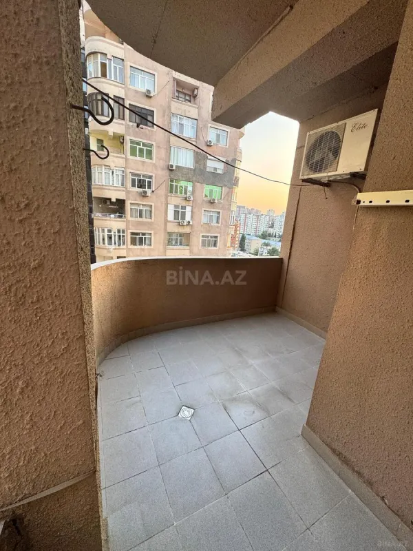 Satılır 2 otaqlı mənzil 90 m²