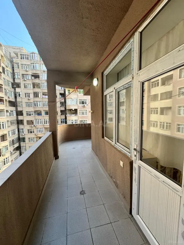 Satılır 2 otaqlı mənzil 90 m²