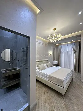Satılır 3 otaqlı mənzil 121 m²