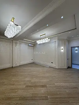 Satılır 3 otaqlı mənzil 121 m²