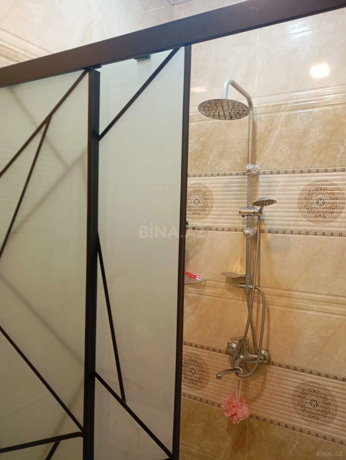Satılır 2 otaqlı mənzil 52 m²