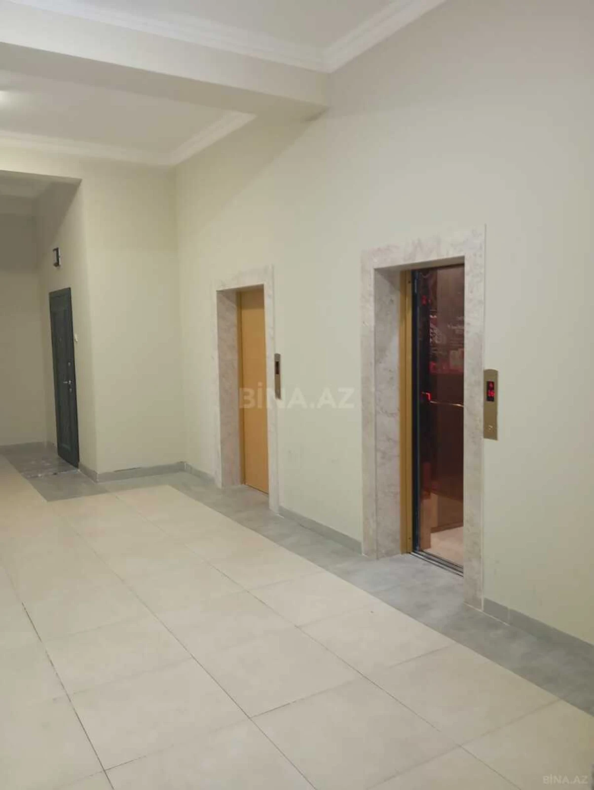 Satılır 2 otaqlı mənzil 52 m²