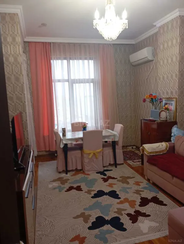 Satılır 2 otaqlı mənzil 52 m²