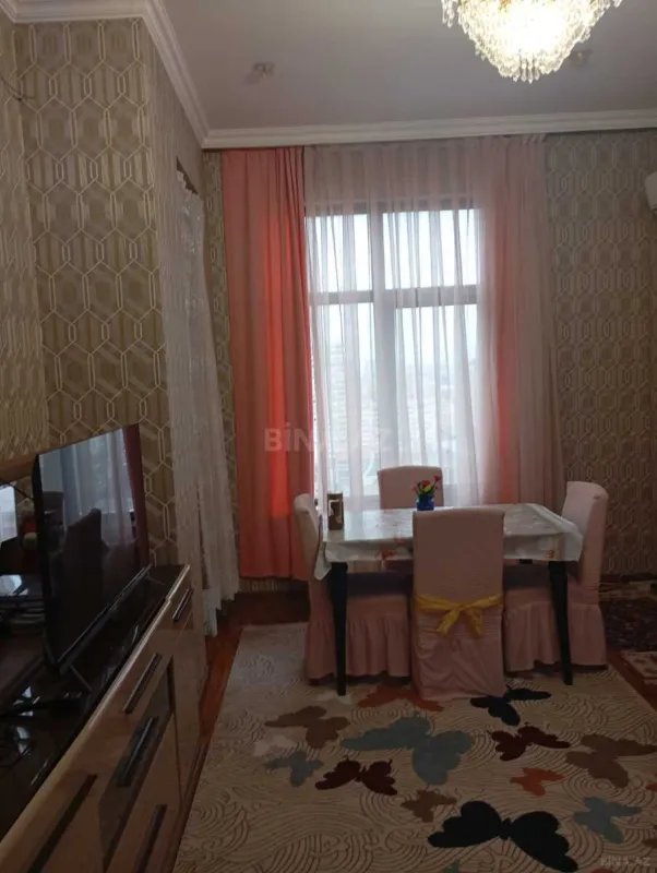 Satılır 2 otaqlı mənzil 52 m²