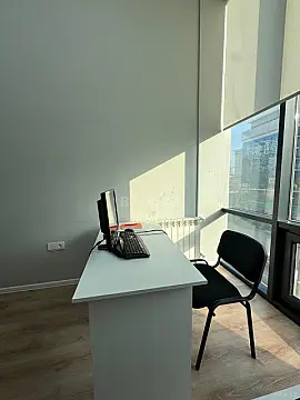 Kirayə verilir 1 otaqlı ofis 20 m²