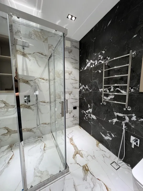 Satılır 2 otaqlı mənzil 68 m²