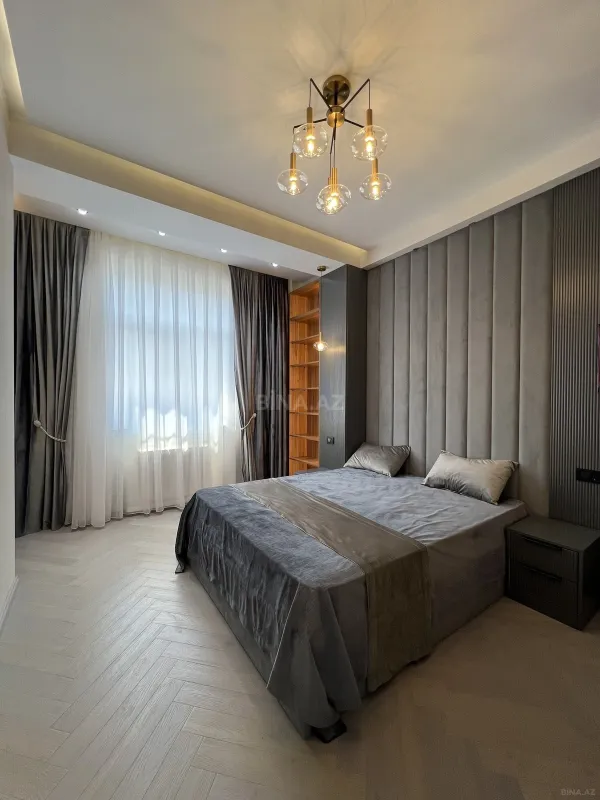 Satılır 2 otaqlı mənzil 68 m²