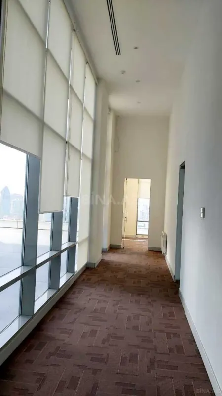 Satılır obyekt 1593 m²