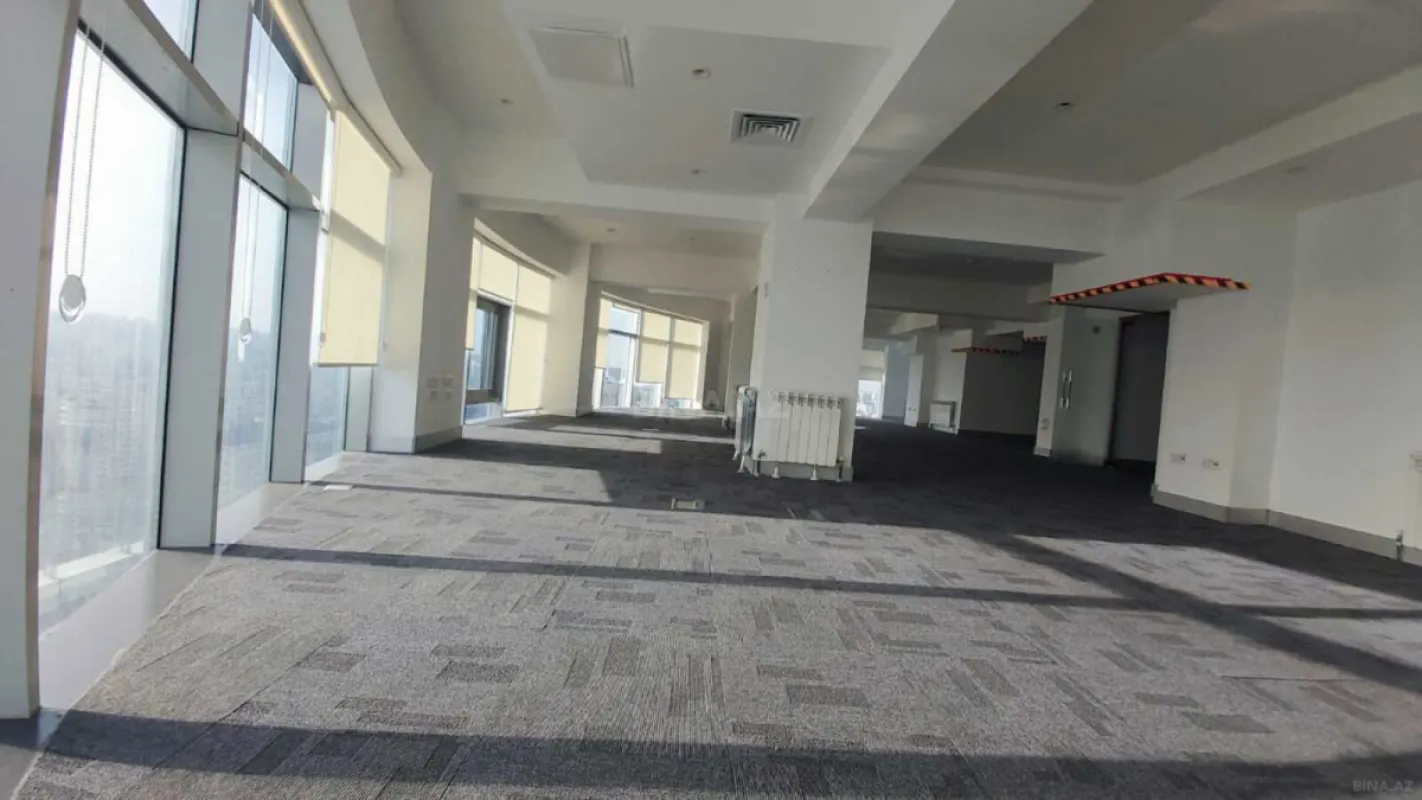 Satılır obyekt 1593 m²