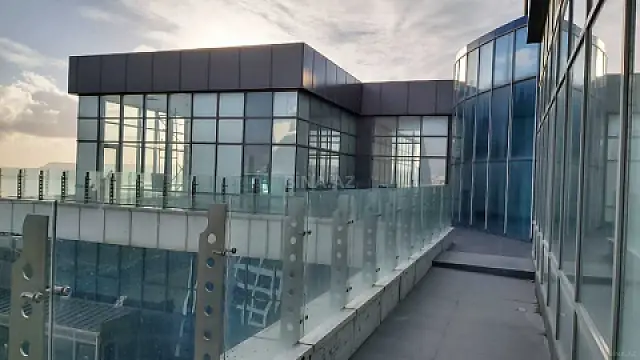 Satılır obyekt 1593 m² — Bakı, Xətai 1593.00 m²