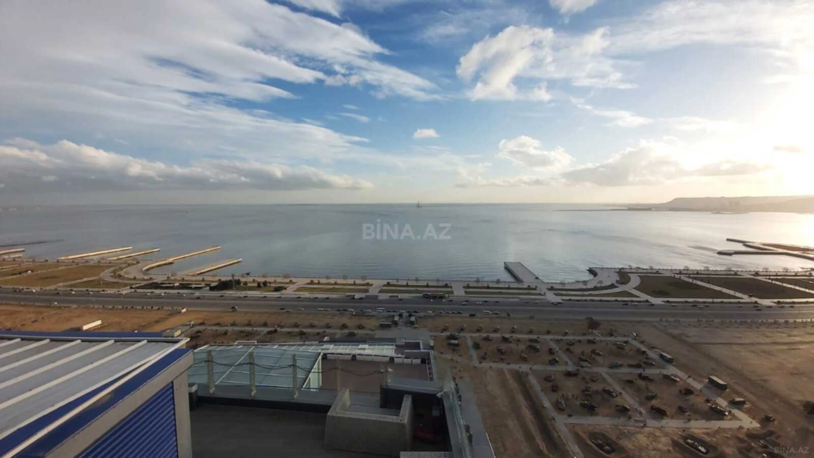 Satılır obyekt 1593 m²