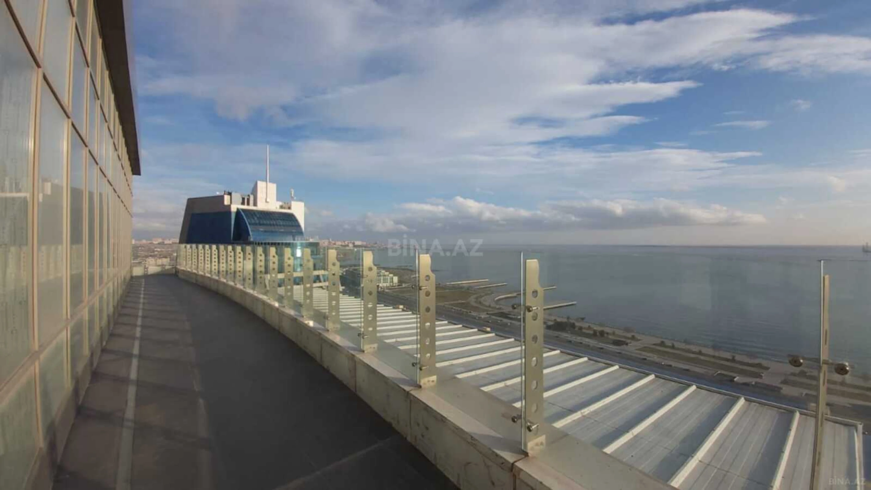 Satılır obyekt 1593 m²