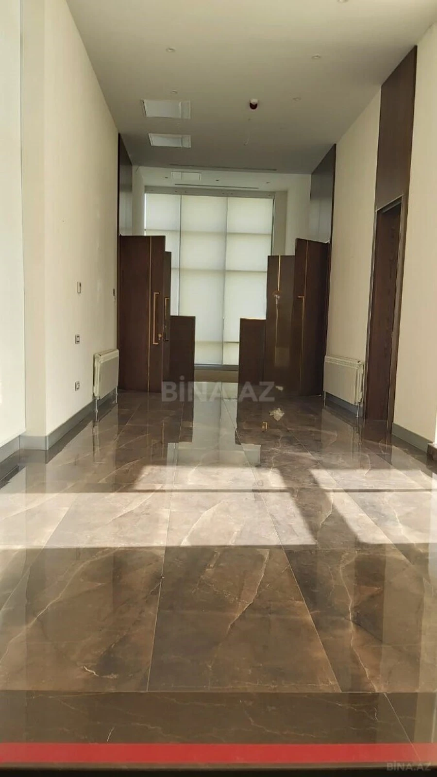 Satılır obyekt 1593 m²