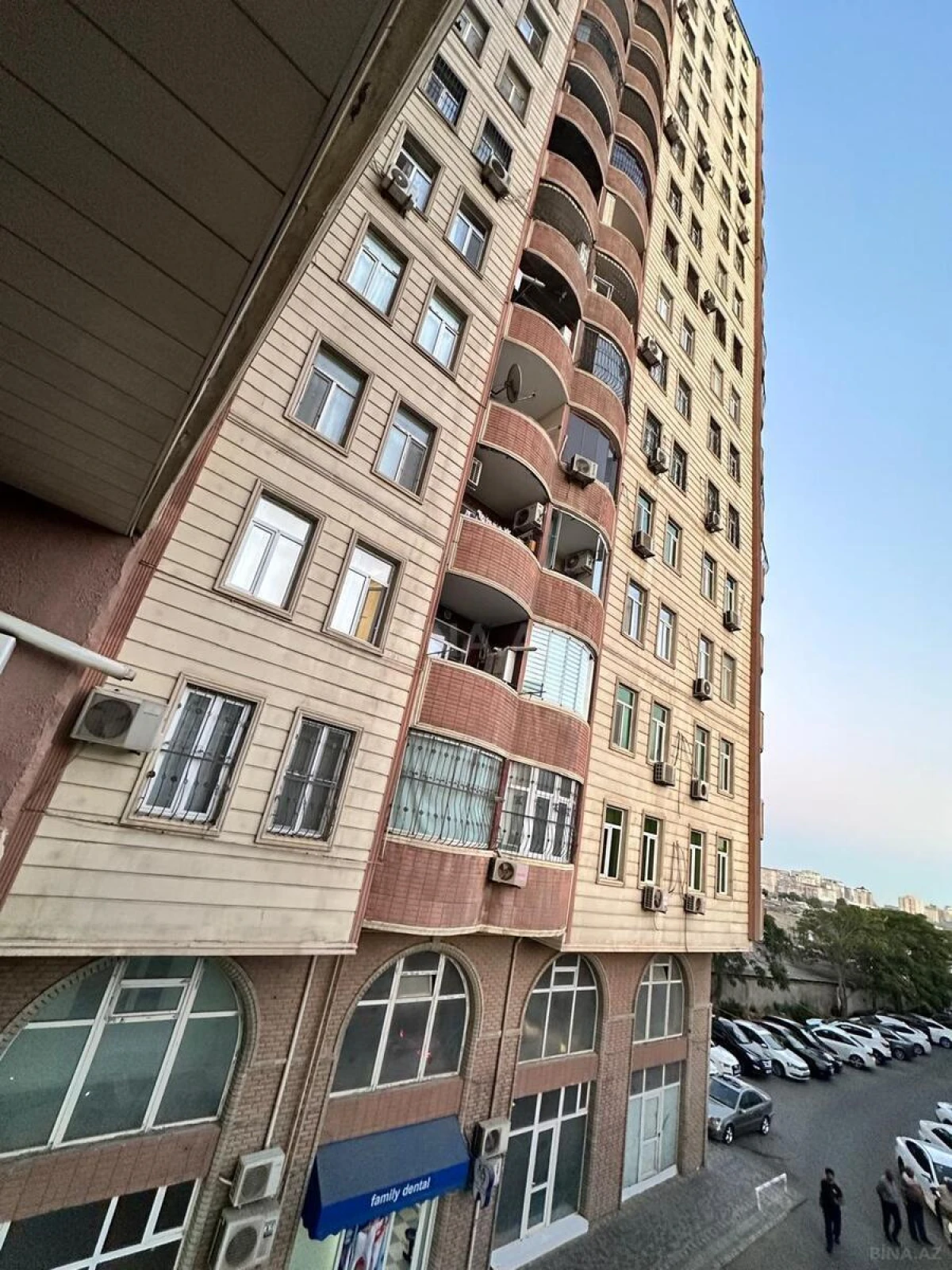Satılır 3 otaqlı mənzil 100 m²
