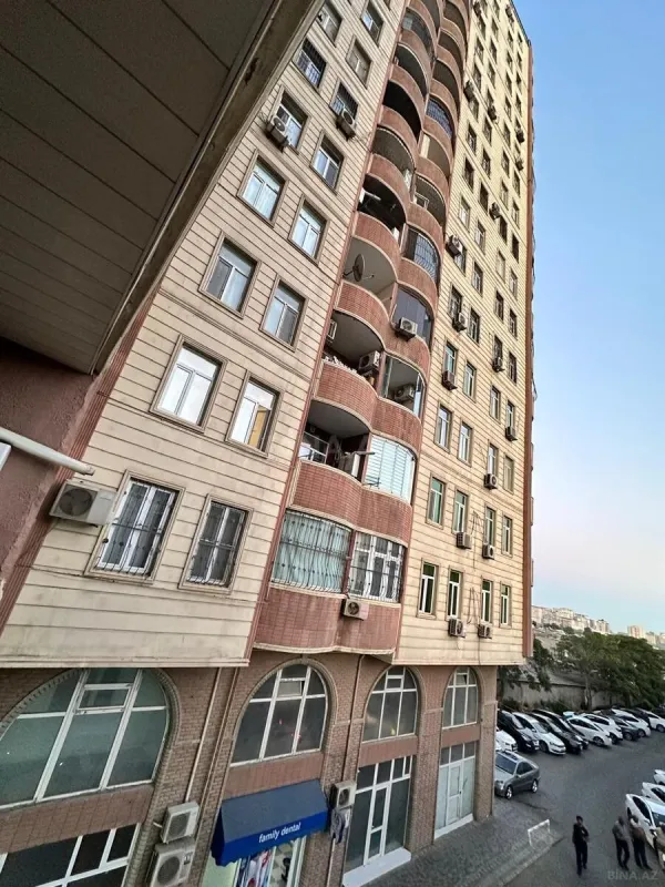 Satılır 3 otaqlı mənzil 100 m²