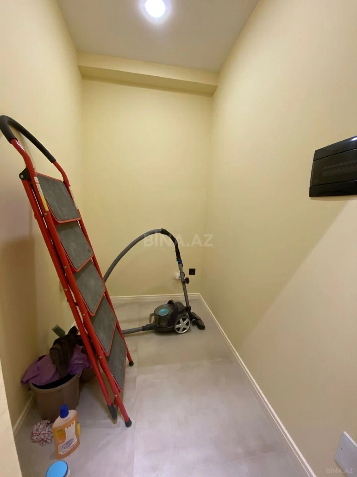 Kirayə verilir 3 otaqlı mənzil 110 m²