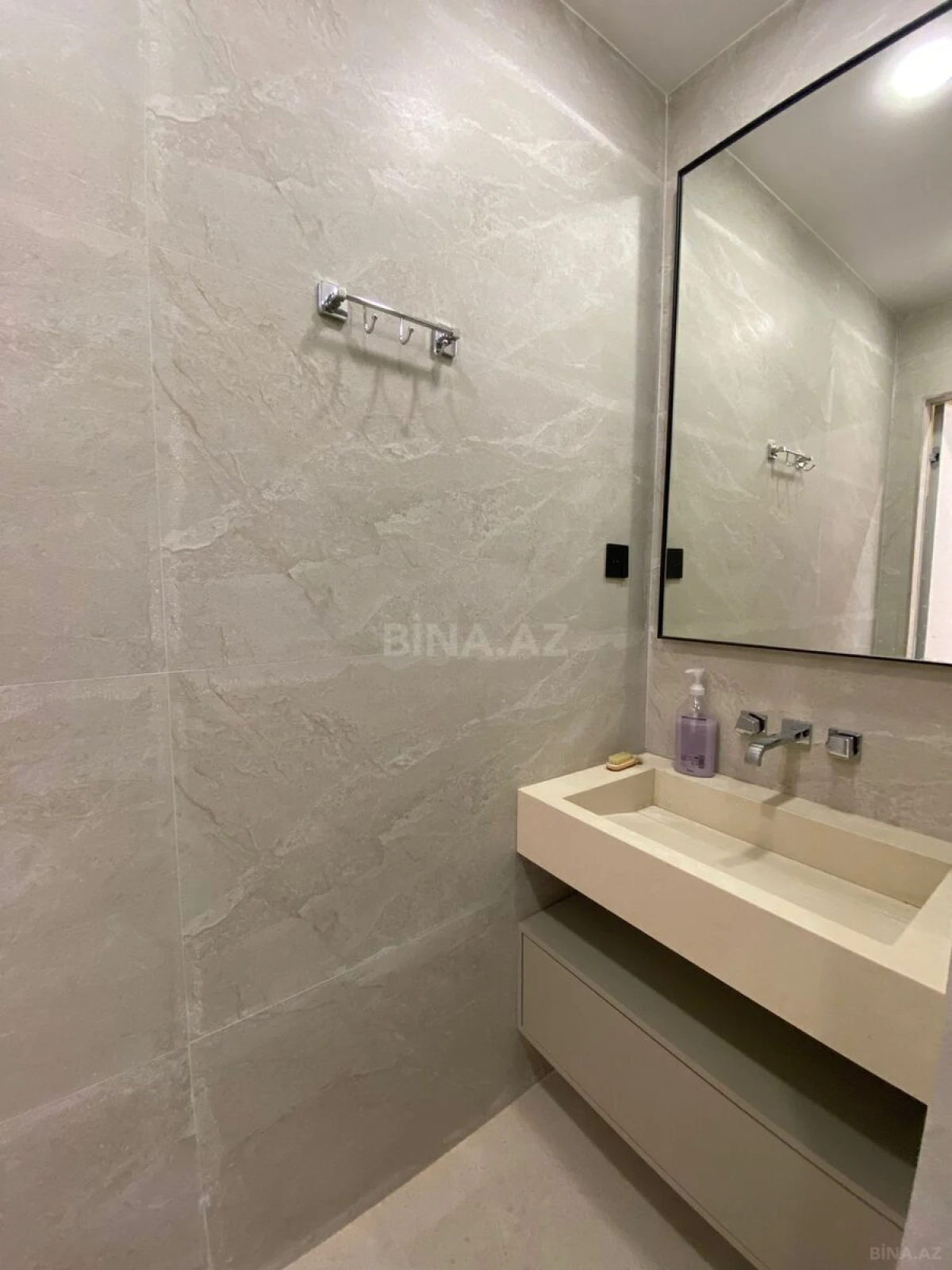 Kirayə verilir 3 otaqlı mənzil 110 m²