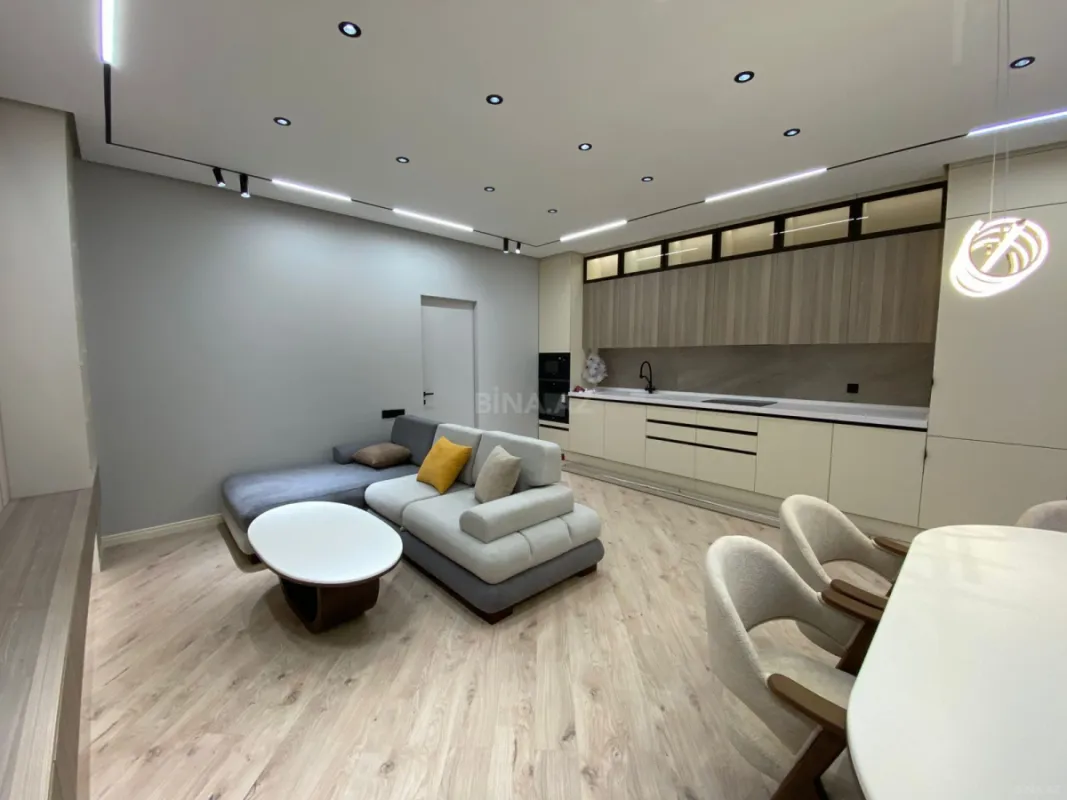 Kirayə verilir 3 otaqlı mənzil 110 m²