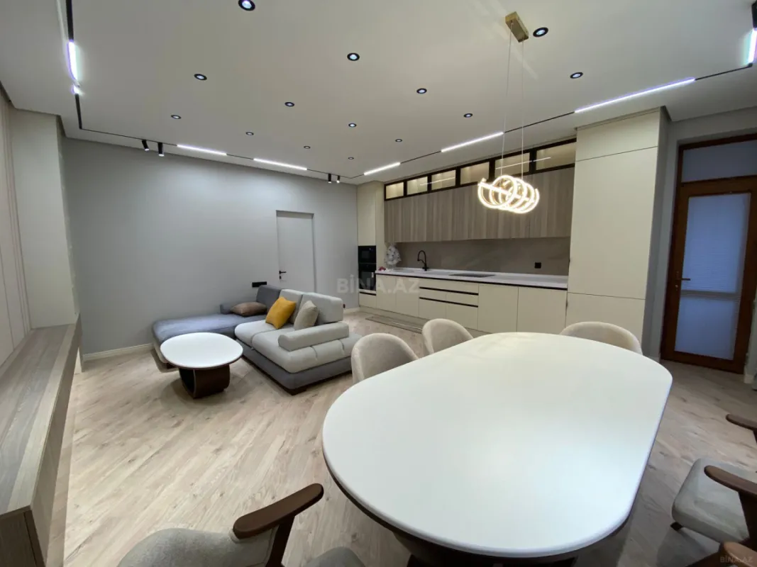 Kirayə verilir 3 otaqlı mənzil 110 m²