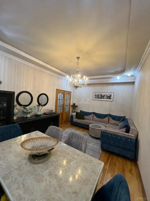 Satılır 3 otaqlı mənzil 102 m²