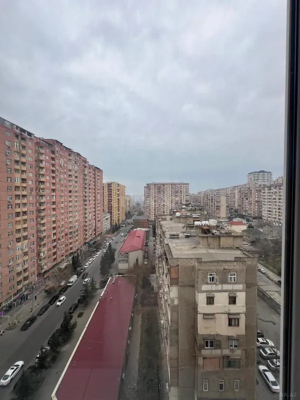 Satılır 3 otaqlı mənzil 102 m²