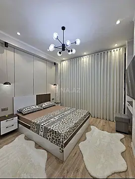Kirayə verilir 2 otaqlı mənzil 90 m²