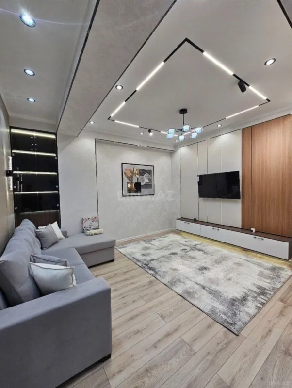 Kirayə verilir 2 otaqlı mənzil 90 m²