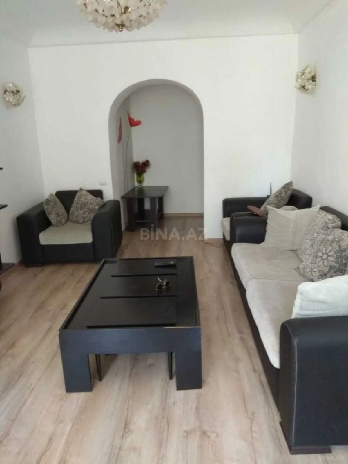 Kirayə verilir 3 otaqlı mənzil 80 m²
