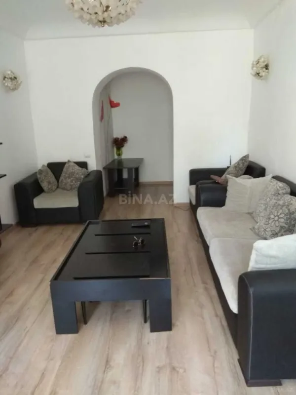 Kirayə verilir 3 otaqlı mənzil 80 m²