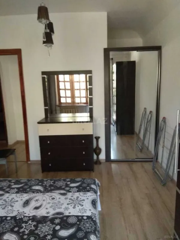 Kirayə verilir 3 otaqlı mənzil 80 m²