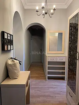 Satılır 4 otaqlı mənzil 104 m²