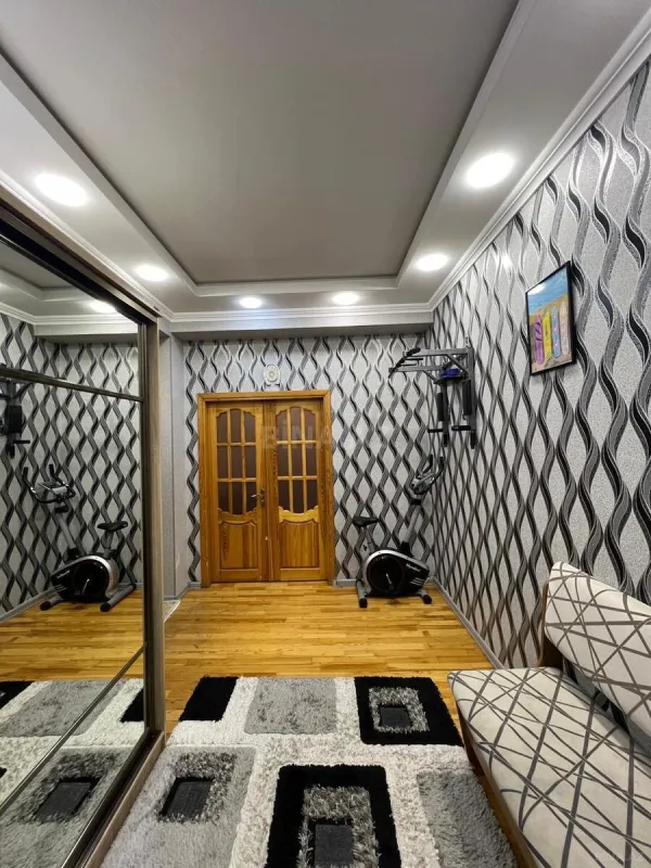 Satılır 3 otaqlı mənzil 105 m²