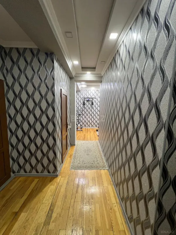 Satılır 3 otaqlı mənzil 105 m²