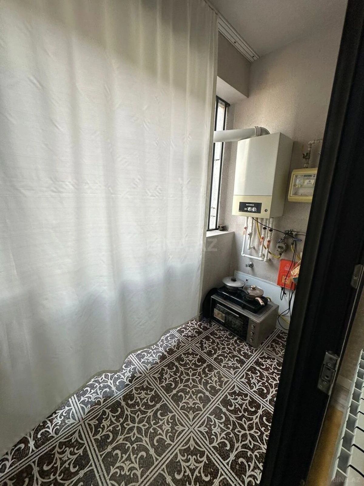 Satılır 2 otaqlı mənzil 100 m²