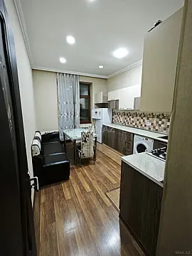 Satılır 2 otaqlı mənzil 105 m²
