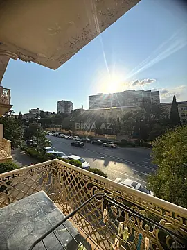 Satılır 2 otaqlı mənzil 65 m² — Bakı, Nizami 2 otaq 65.00 m²