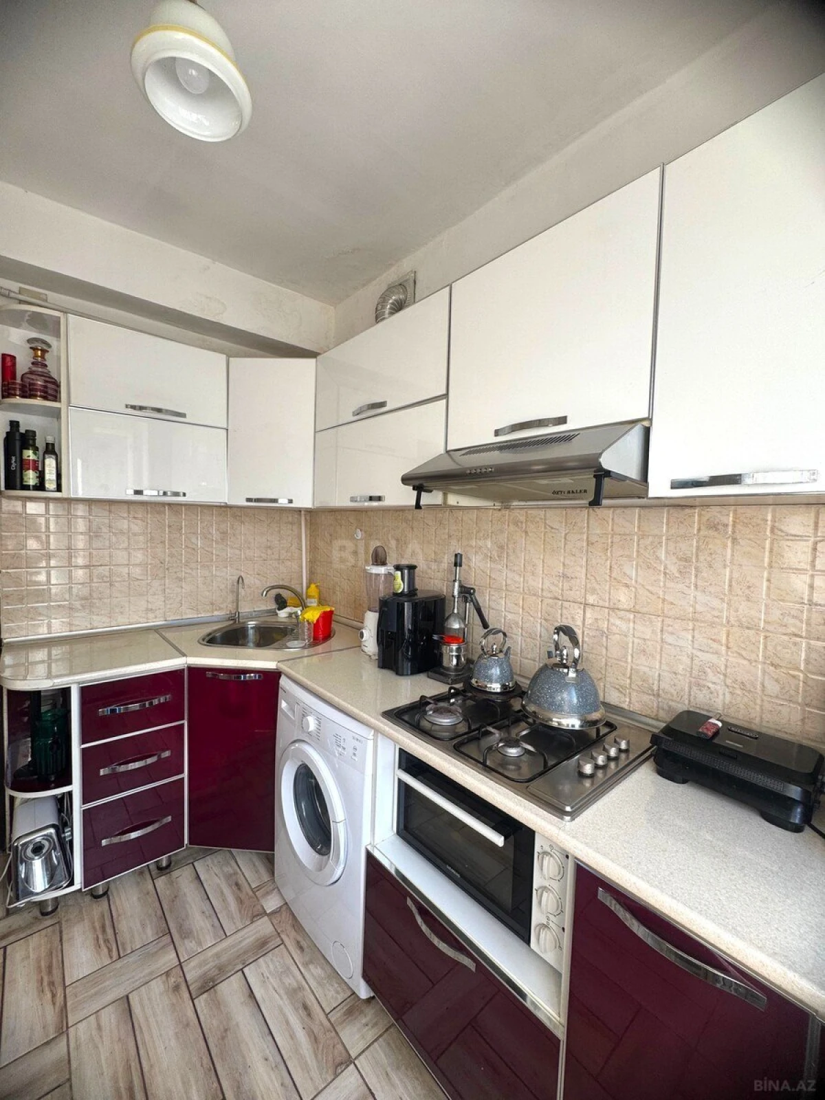 Satılır 2 otaqlı mənzil 65 m²