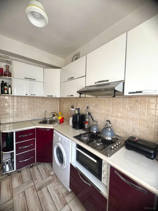 Satılır 2 otaqlı mənzil 65 m²