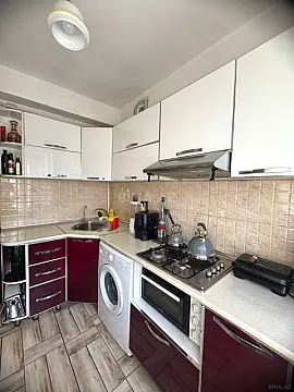 Satılır 2 otaqlı mənzil 65 m²