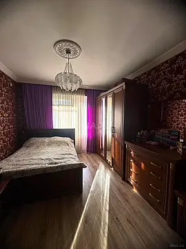 Satılır 2 otaqlı mənzil 65 m²