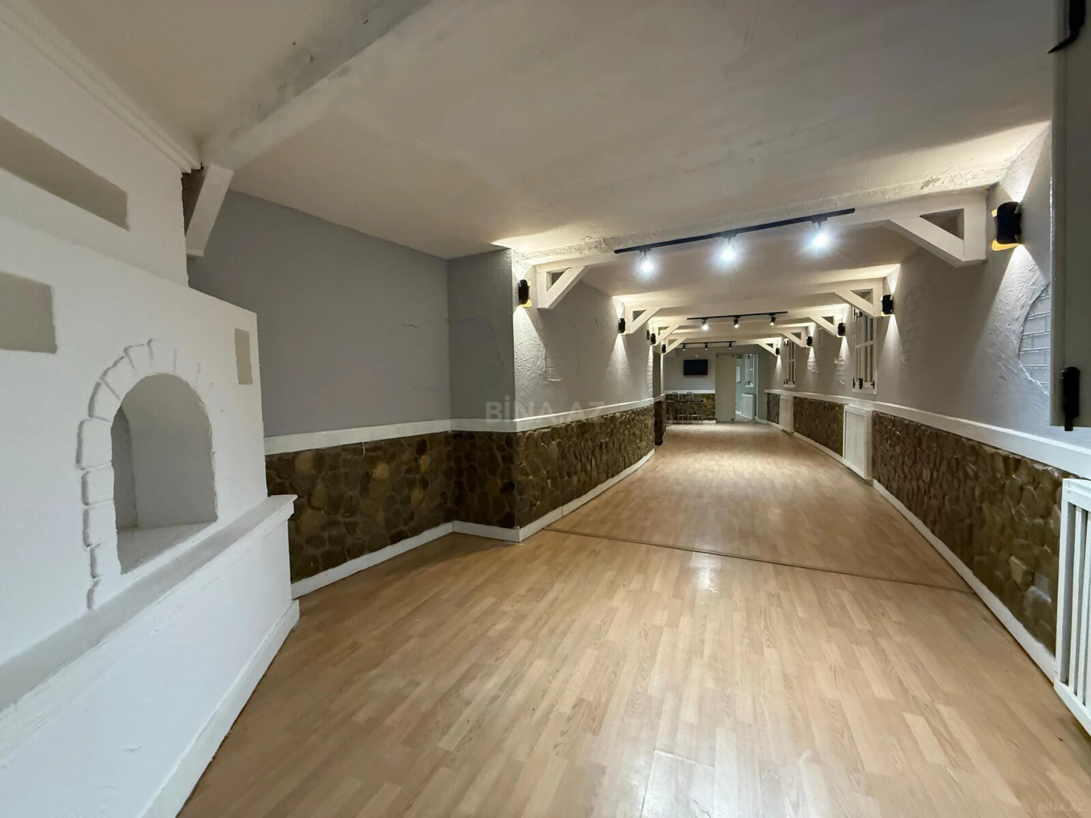 Kirayə verilir obyekt 200 m²