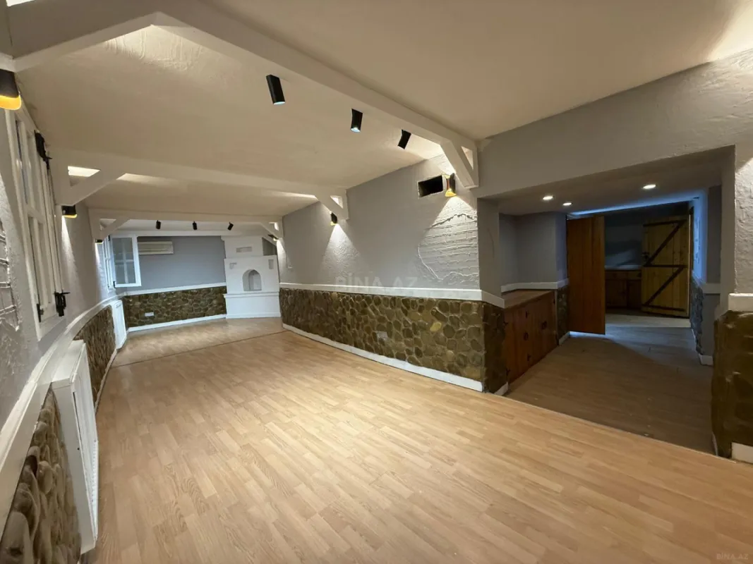 Kirayə verilir obyekt 200 m²