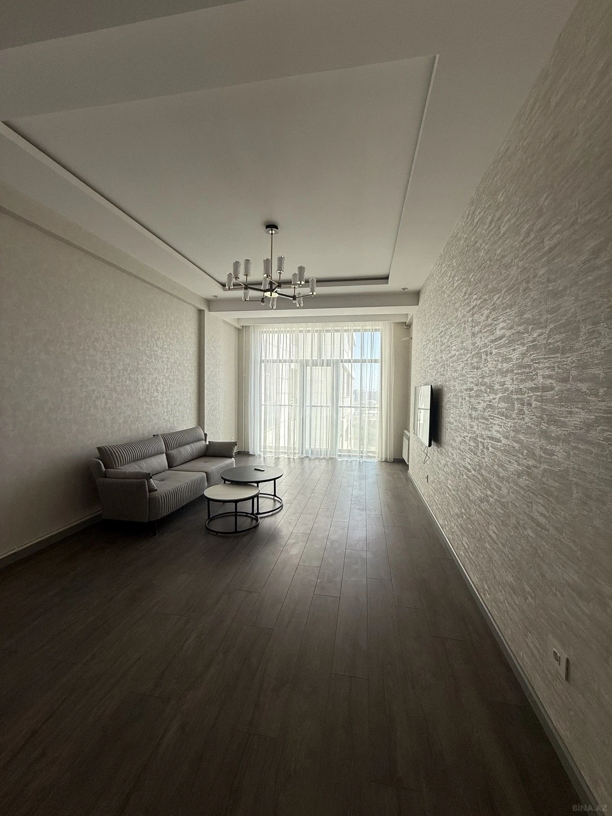 Satılır 3 otaqlı mənzil 102.7 m²
