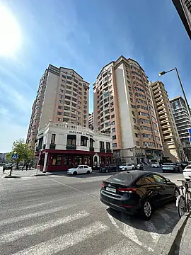 Satılır 4 otaqlı mənzil 220 m² — Bakı, Xətai 4 otaq 220.00 m²